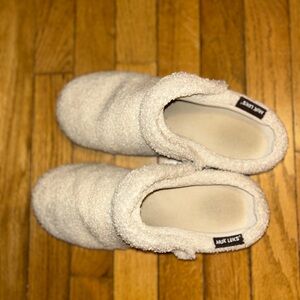 Muk Luks Soft Beige Slippers